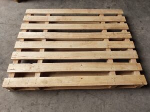 Pallet gỗ keo